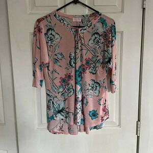 Pink Lily Pink Floral top size small